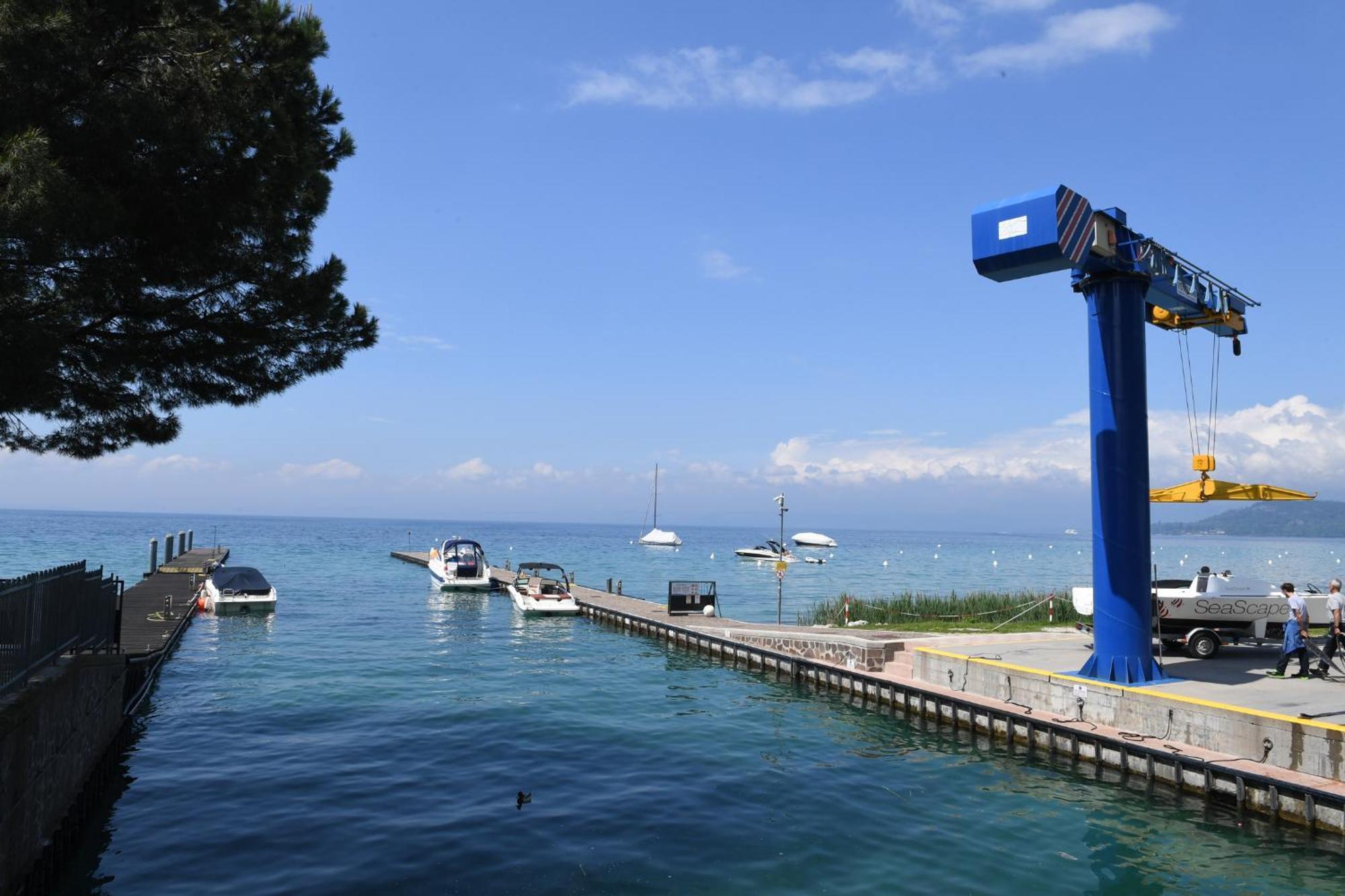 Favola Bella The Panoramic Penthouse Apartment Bardolino Exterior photo